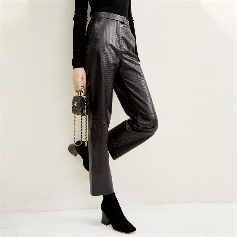 Pocket Embossing Design Straight Pants