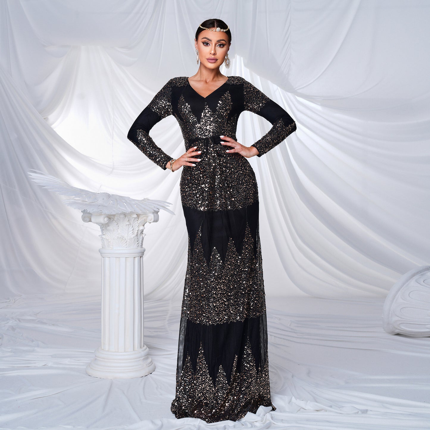 Long Sleeve V-neck Slim-fit Long Sequined Banquet Dress